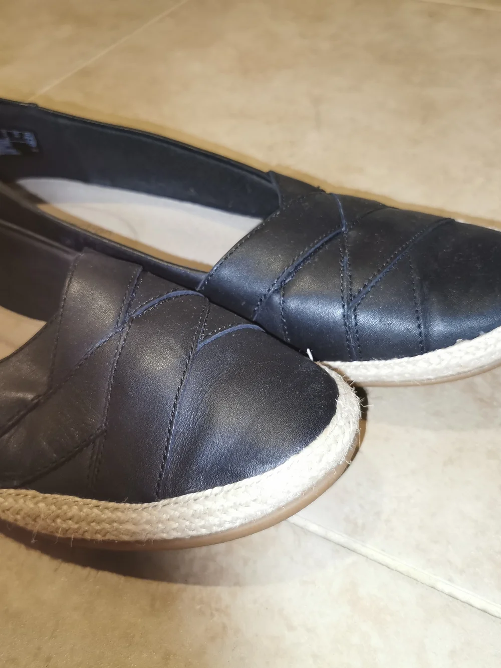 Clarks comfortable slip
